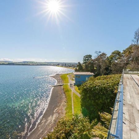 Spectacular Lakefront Home Τούπο Εξωτερικό φωτογραφία