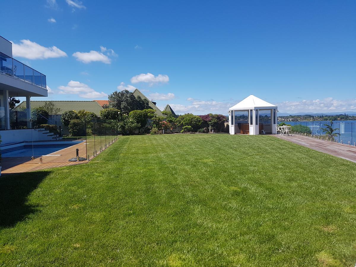 Spectacular Lakefront Home Τούπο Εξωτερικό φωτογραφία