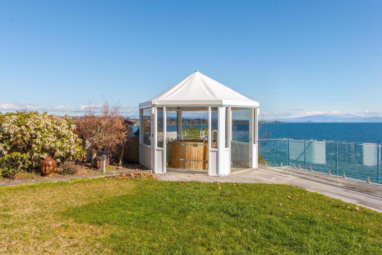 Spectacular Lakefront Home Τούπο Εξωτερικό φωτογραφία