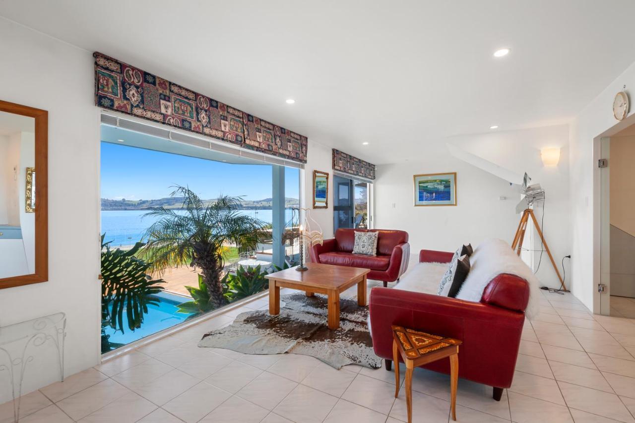 Spectacular Lakefront Home Τούπο Εξωτερικό φωτογραφία